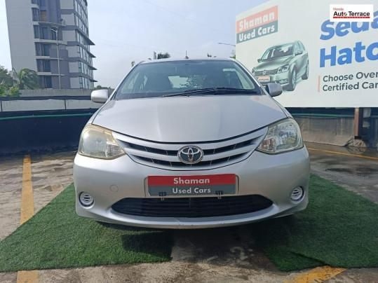 Toyota Etios Liva G 2012