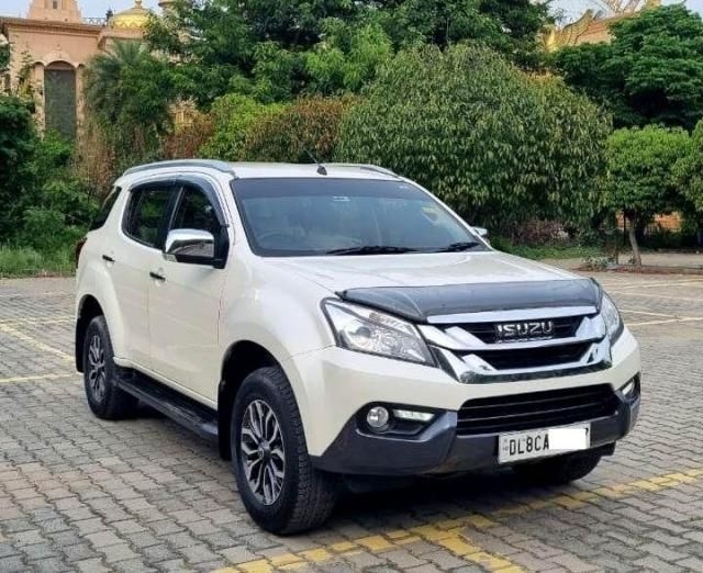 Isuzu MU-X 4x2 2018