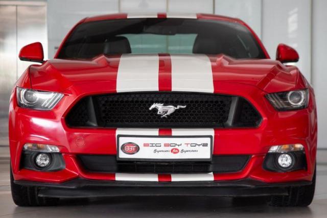 Ford Mustang GT Fastback 5.0L V8 2018