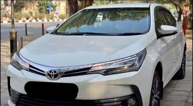 Toyota Corolla Altis 1.8 GL 2018