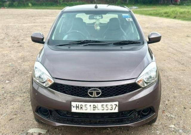 Tata Tiago Revotron XT 2016