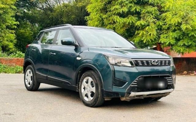 Mahindra XUV300 W6 Diesel 2019