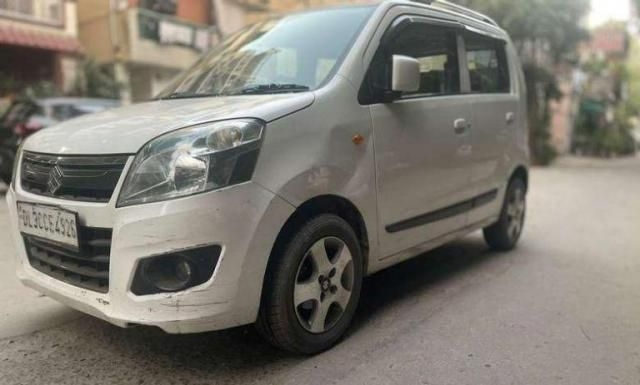 Maruti Suzuki Wagon R VXI+ AMT 2016