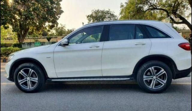 Mercedes-Benz GLC 220d 4MATIC Sport 2018