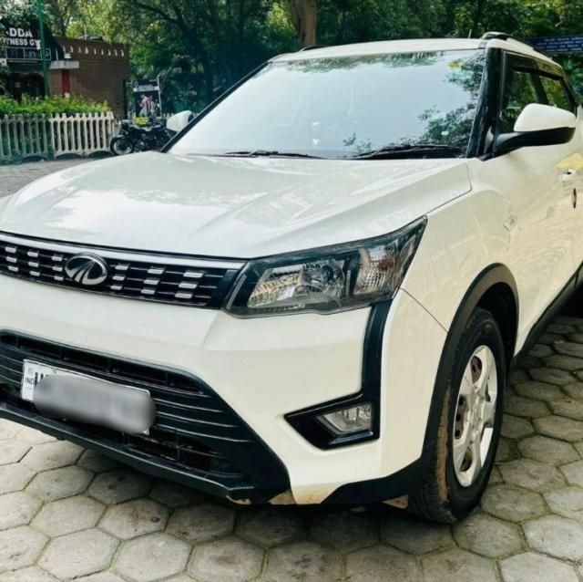 Mahindra XUV300 W6 Diesel 2019