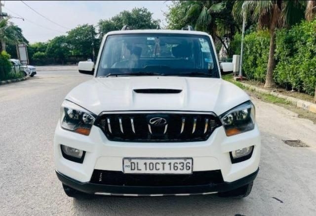 Mahindra Scorpio S4 Plus 2015