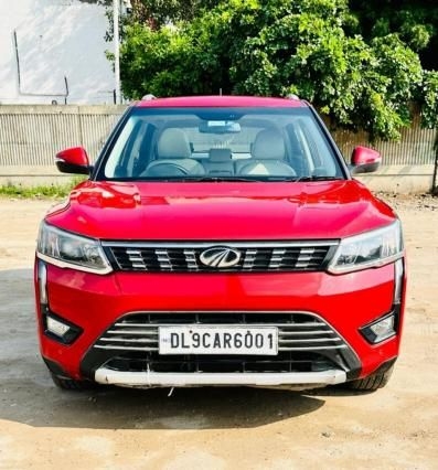 Mahindra XUV300 W8 (O) Diesel 2019