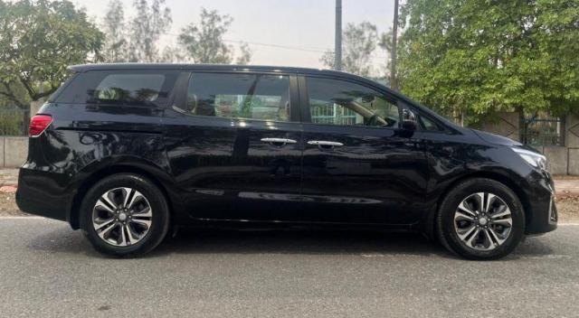 Kia Carnival Premium 7 STR 2020