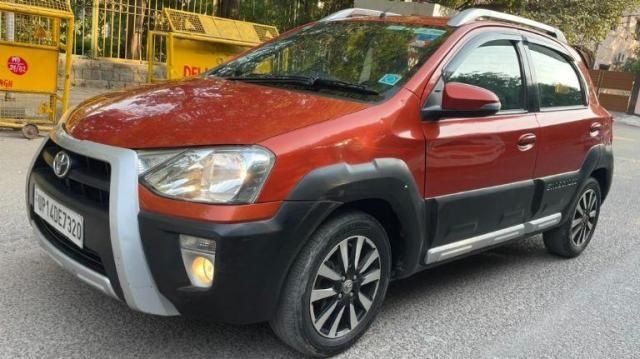 Toyota Etios Cross 1.2 G 2017