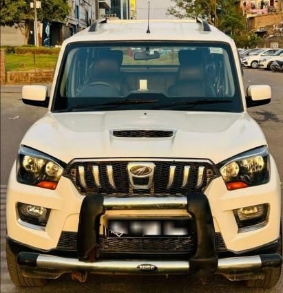 Mahindra Scorpio S4 Plus 2017