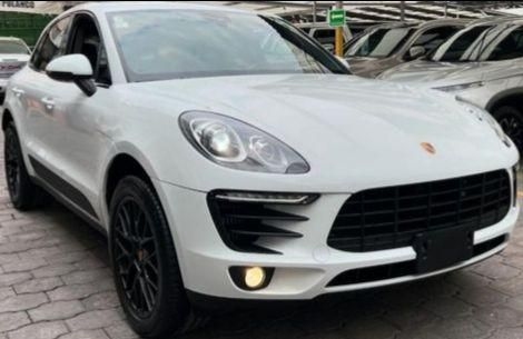 Porsche Macan 2.0 L Petrol 2017