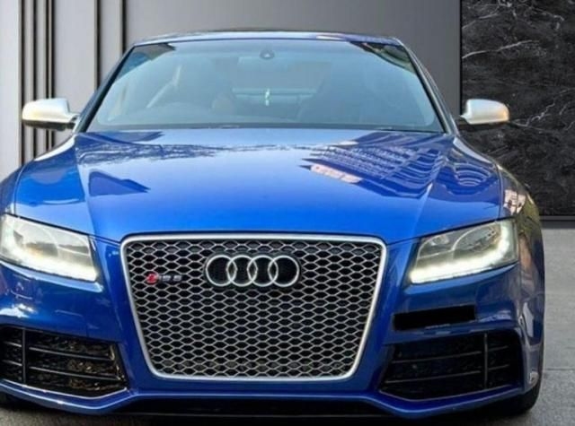 Audi RS5 4.2 FSI 2012