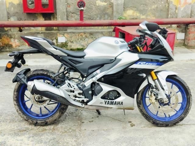 Yamaha YZF-R15 V4 M 2022