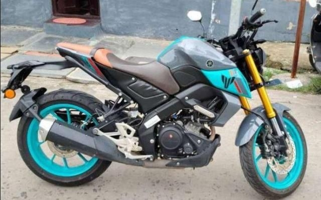 Yamaha MT 15 V2 Ice Fluo Cyan Storm Racing Blue 2022