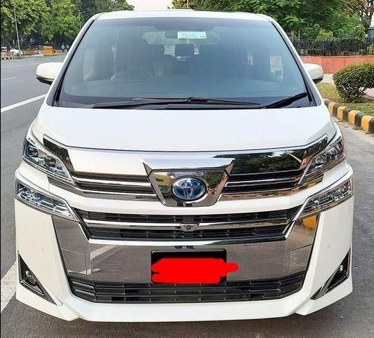 Toyota Vellfire Hybrid BS6 2021