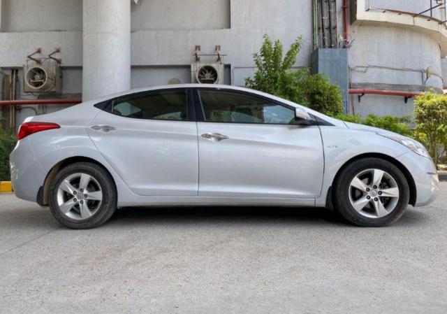 Hyundai Elantra 1.8 SX AT 2013
