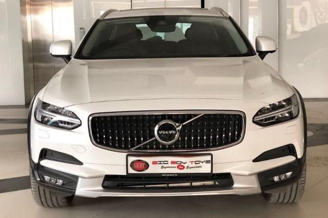 Volvo V90 Cross Country D5 Inscription 2017