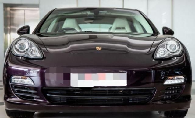 Porsche Panamera Diesel 2015