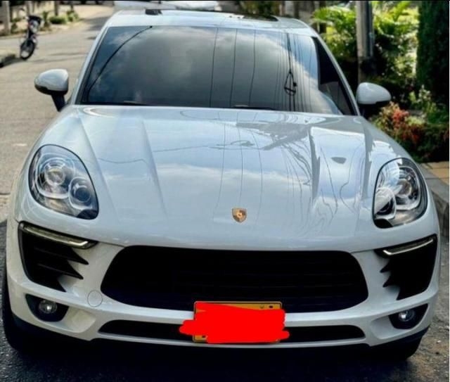 Porsche Macan 2.0 L Petrol 2017