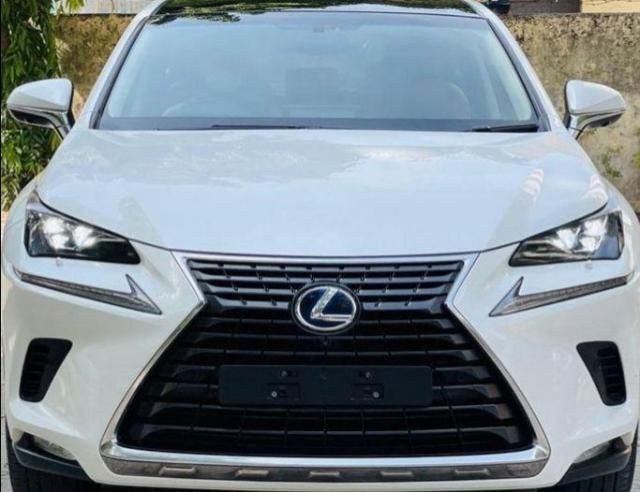 Lexus NX 300h F-Sport 2018