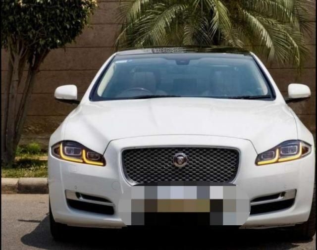 Jaguar XJ 3.0 L Portfolio 2019