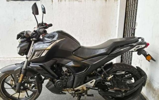 Yamaha FZS-FI V 3.0 150cc ABS Dark Knight BS6 2021