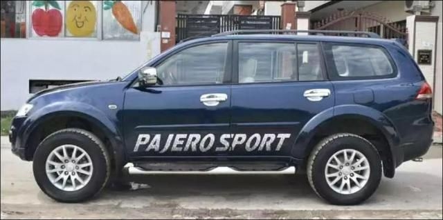 Mitsubishi Pajero Sport 4X2 AT 2015