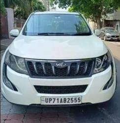 Mahindra XUV500 W10 AWD 2017