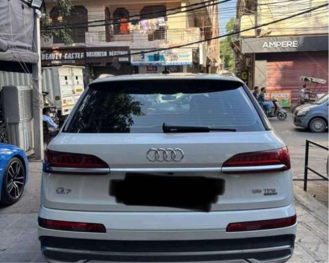 Audi Q7 55 TFSI Technology 2022