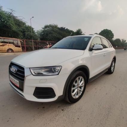 Audi Q3 35 TDI quattro Premium Plus 2016