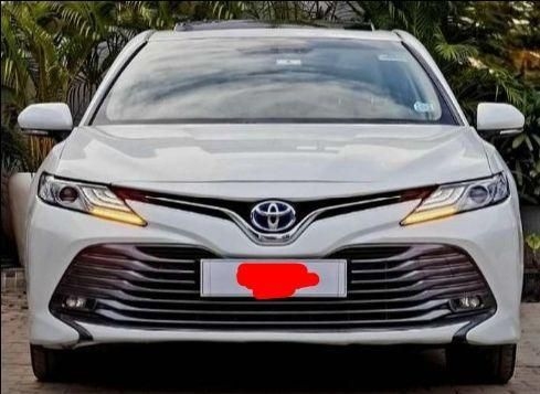 Toyota Camry Hybrid 2020