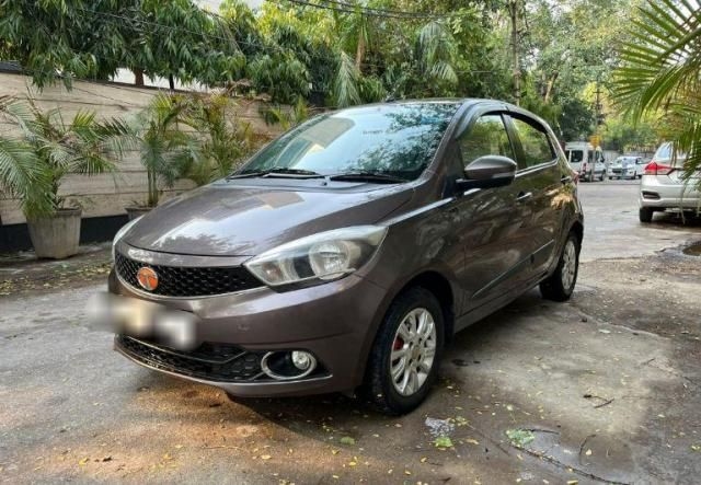 Tata Tiago Revotron XZ 2018