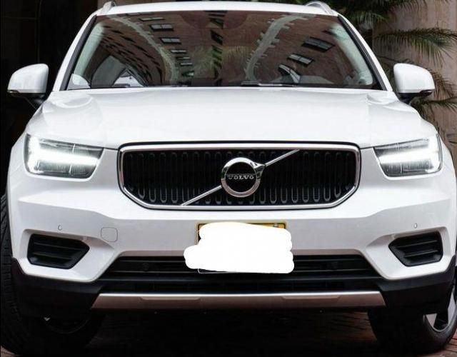 Volvo XC40 T4 R-Design 2022