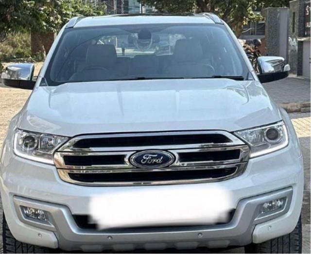 Ford Endeavour Titanium 3.2 4x4 AT 2018