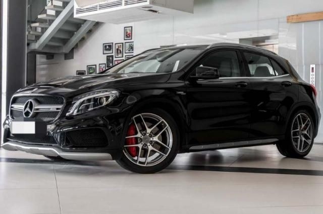 Mercedes-Benz GLA 45 AMG 4MATIC 2015