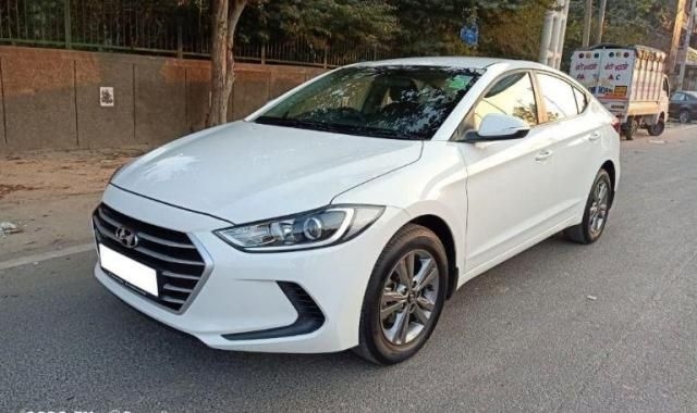 Hyundai Elantra 1.6 S MT 2019