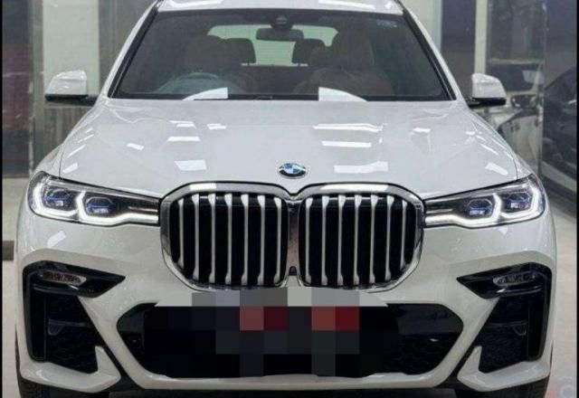 BMW X7 xDrive40i M Sport 2022