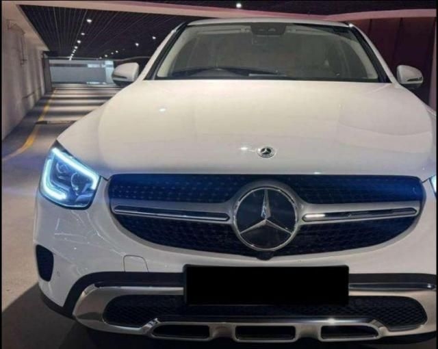 Mercedes-Benz GLC Coupe 300d 4MATIC 2021