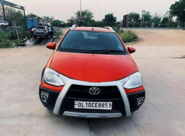 Toyota Etios Cross 1.2 G 2015