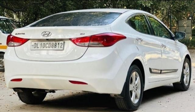 Hyundai Elantra 1.6 SX MT 2013