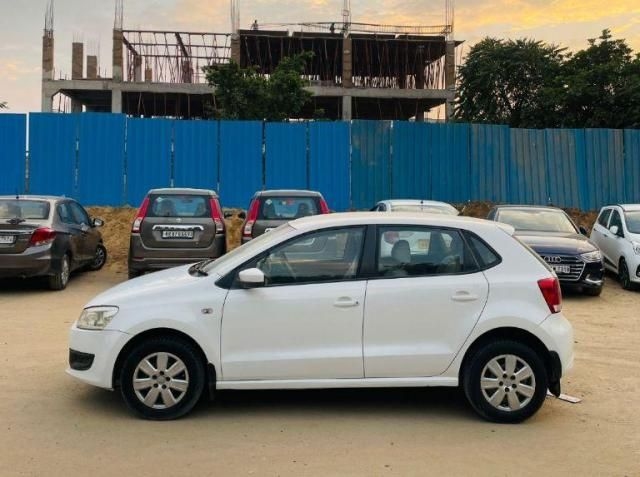 Volkswagen Polo Trendline 1.2L (P) 2012