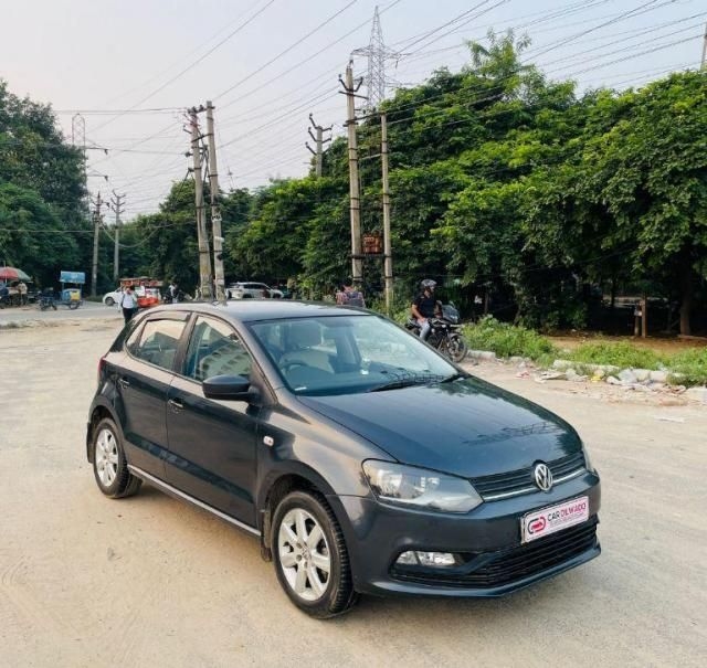 Volkswagen Polo Comfortline 1.0 Petrol 2015