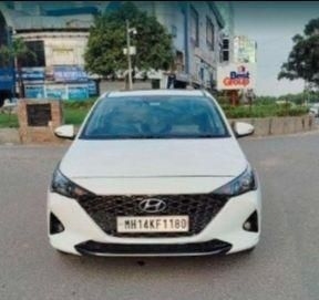 Hyundai Verna SX 1.5 VTVT 2022