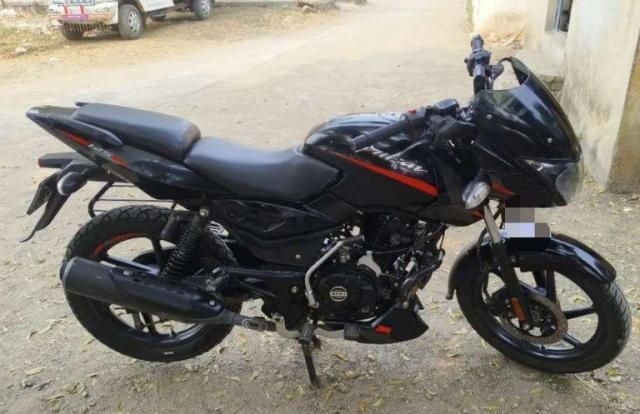 Bajaj Pulsar 125cc Neon Disc 2024