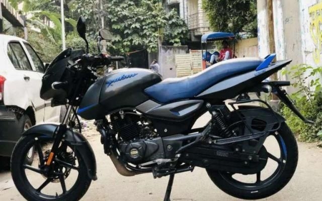 Bajaj Pulsar 125cc Disc 2023