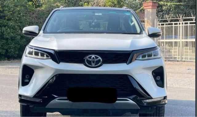 Toyota Fortuner Legender 2.8 4x2 AT 2023