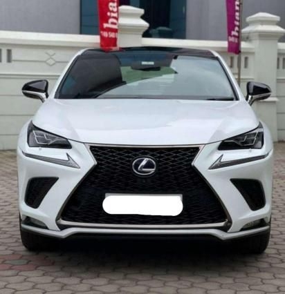 Lexus NX 300h F-Sport 2019