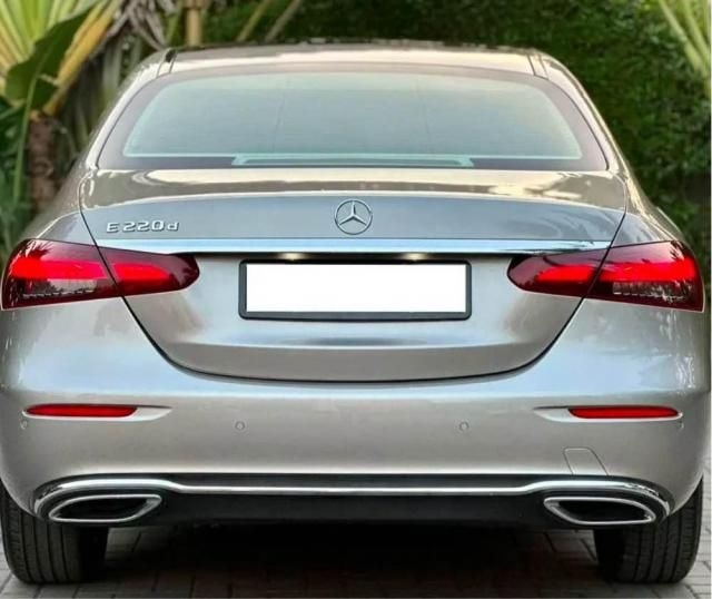 Mercedes-Benz E-Class E 220d Exclusive 2023