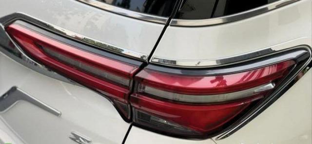 Toyota Prius Z8 2020