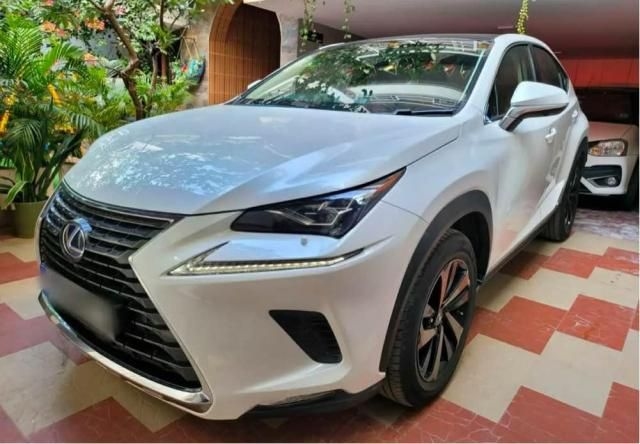 Lexus NX 300h F-Sport 2018